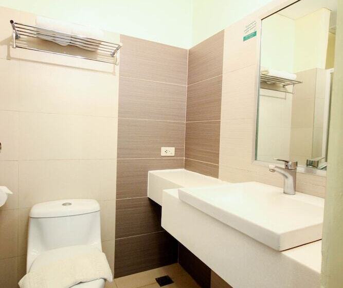 Номер Стандарт, Go Hotels Lanang   Davao