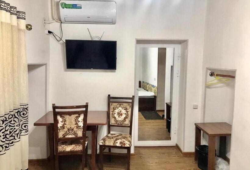 공동 객실, Ohun Caravan Sarai