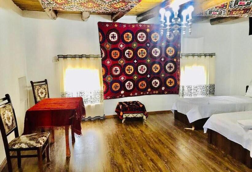 공동 객실, Ohun Caravan Sarai