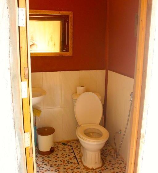 اتاق استاندارد با سرویس بهداشتی مشترک, Dragonfly Guesthouse