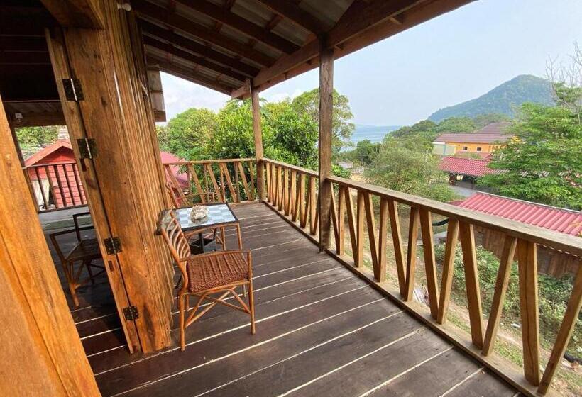 اتاق خانوادگی, Dragonfly Guesthouse