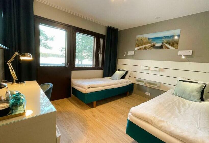 스탠다드 발코니 룸 바다 전망, Beach Hotel Santalahti