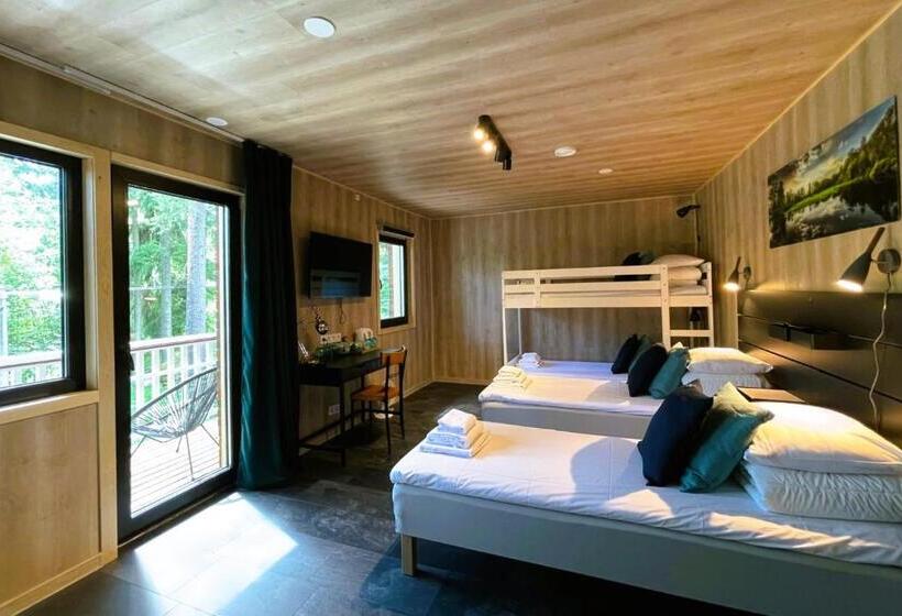패밀리 룸 공용 욕실, Beach Hotel Santalahti