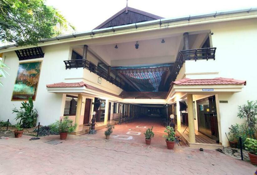패밀리 스위트, Guruvayoor Resort