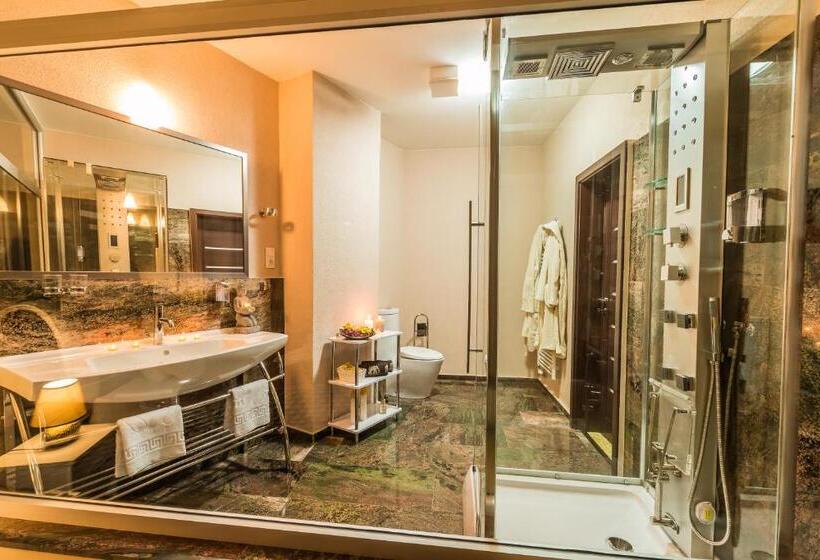豪华房间, Miraj Resort