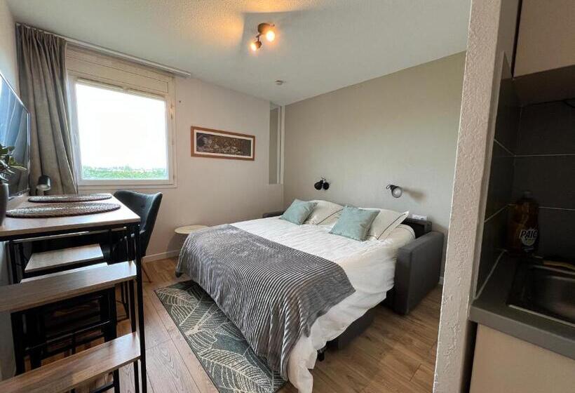 آپارتمان 1 خوابه, Appart Hotel   Gare Tgv   Courtine   Confluence   411