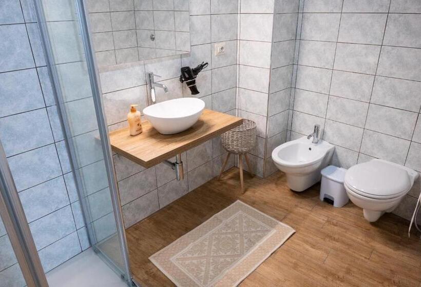 Номер Стандарт Трехместный, B&b Ruinas