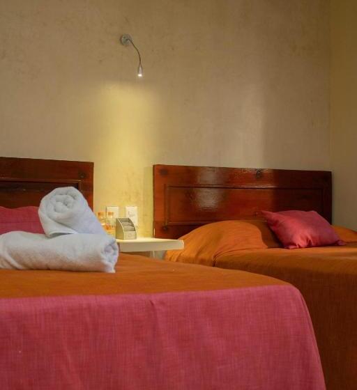 スタンダードルーム, Hostal Nojoch Che