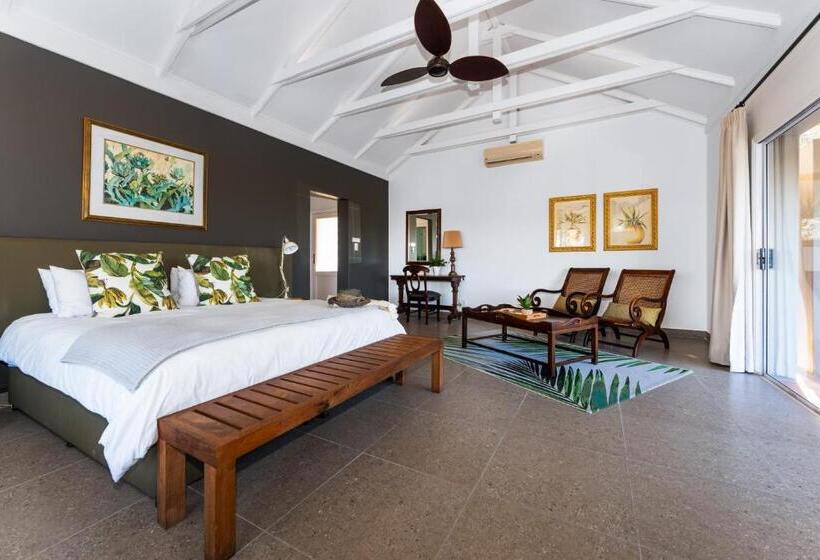 带大床的标准间, The Umdoni Suites At Prince S Grant Golf Estate