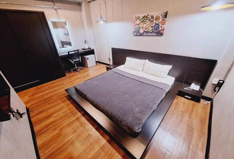 标准间, Capital O 75512 Loft Residence  Suphanburi