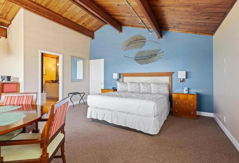 סוויטה נוף לים, Oceanfront Inn Suite, Ocean And Inlet Views, King Bed, #12