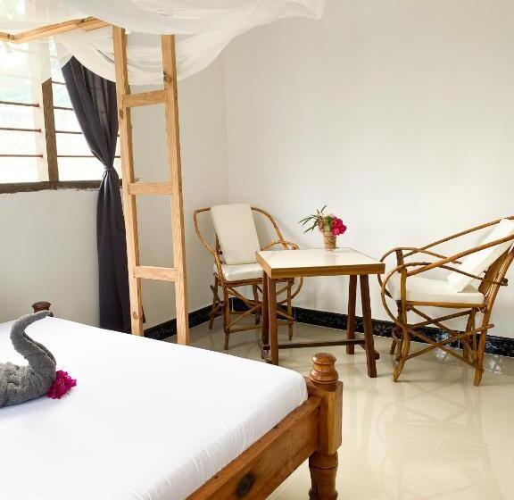 Номер Стандарт, Lighthouse Guesthouse