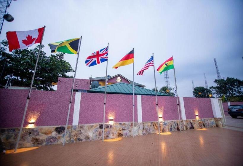 套房, De Ofosu Plaza