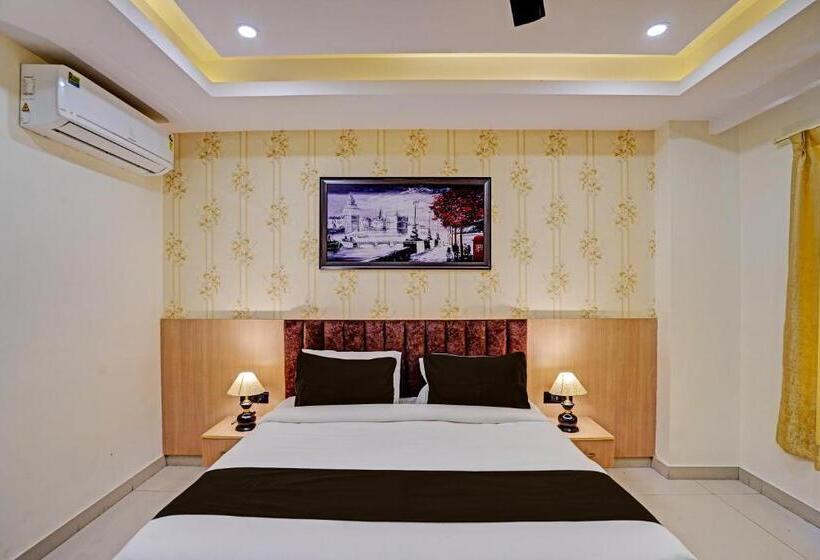 이그제큐티브 스위트, Grow India Taark Near Igi Airport