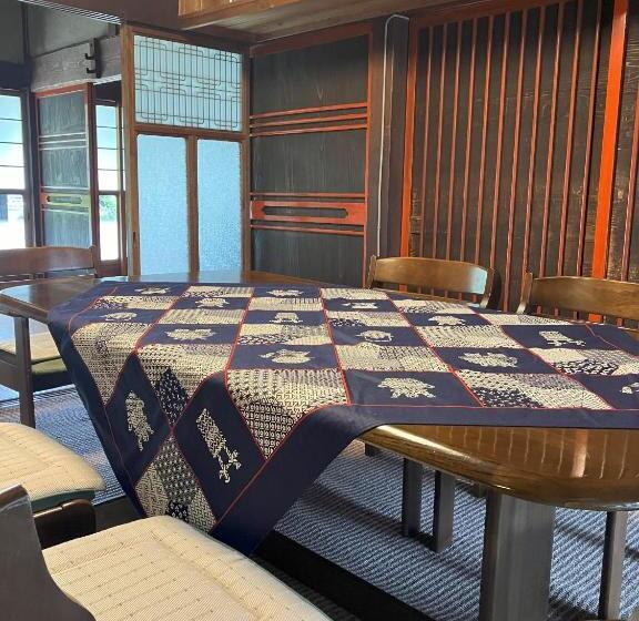 Номер Стандарт, 古民家の宿勝右衛門吉野