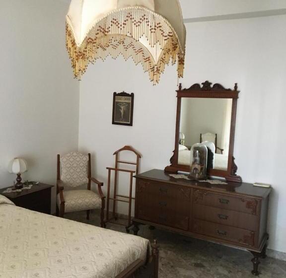 Standart Oda, Casa Vacanza Opera