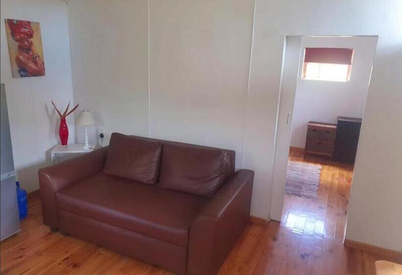 Дом 1 Спальня, Siblings Guesthouse
