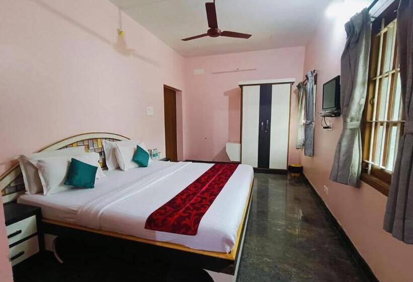 Номер Deluxe, Royal Garden Yercaud