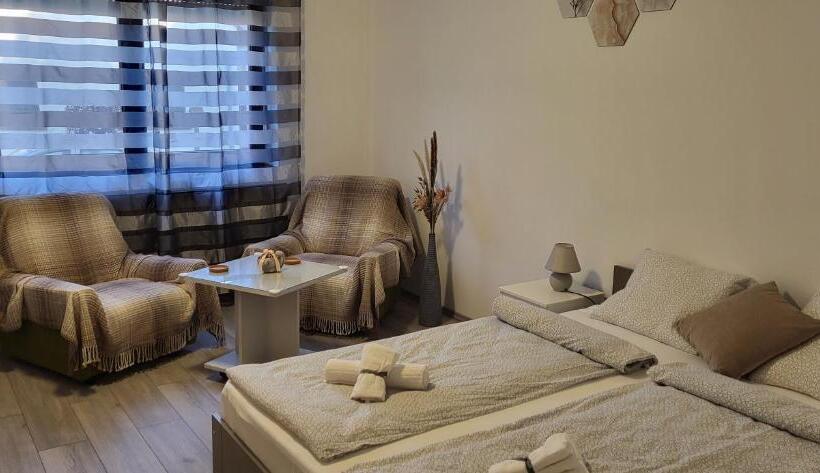 Family Suite, Aniiza Apartman 2