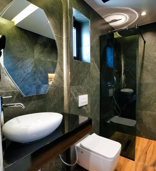豪华套房, Boutique Hotel Empire Of Martin