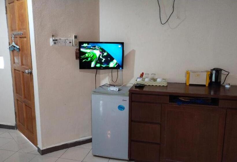 اتاق لوکس با چشم‌انداز دریا, Senari Bay Resort