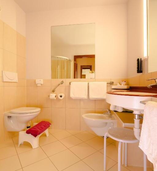 Номер Стандарт с Балконом, Vivea Hotel Bad Bleiberg