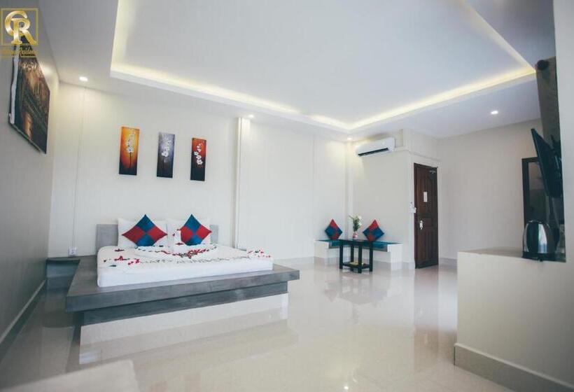 デラックススイート, Chheng Residence
