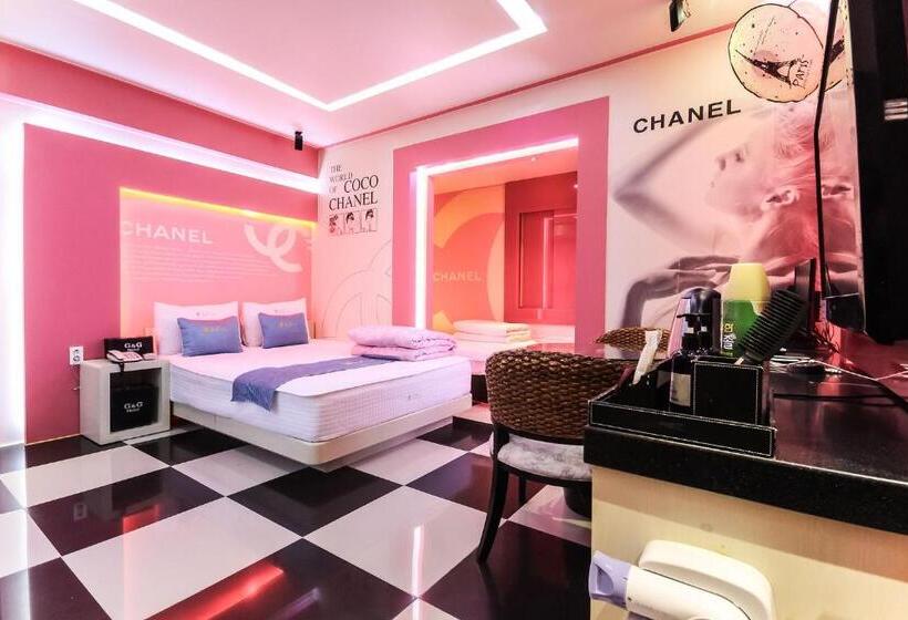 Номер Стандарт, Jinju Gng Motel