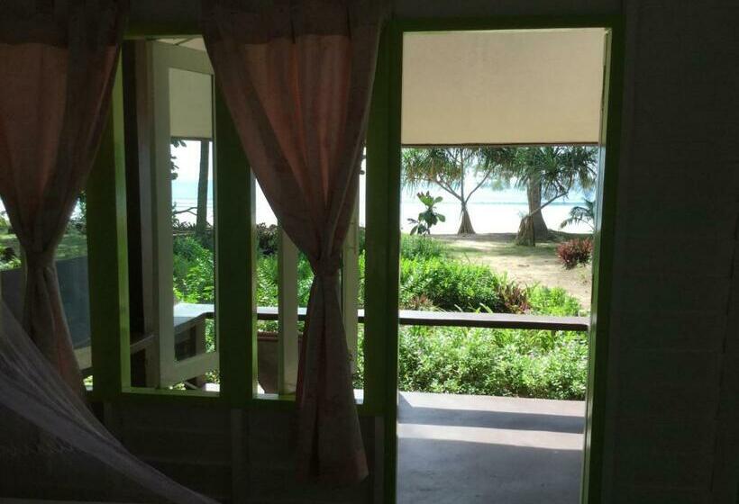 디럭스 룸 바다 전망, Phayam Coconut Beach Resort