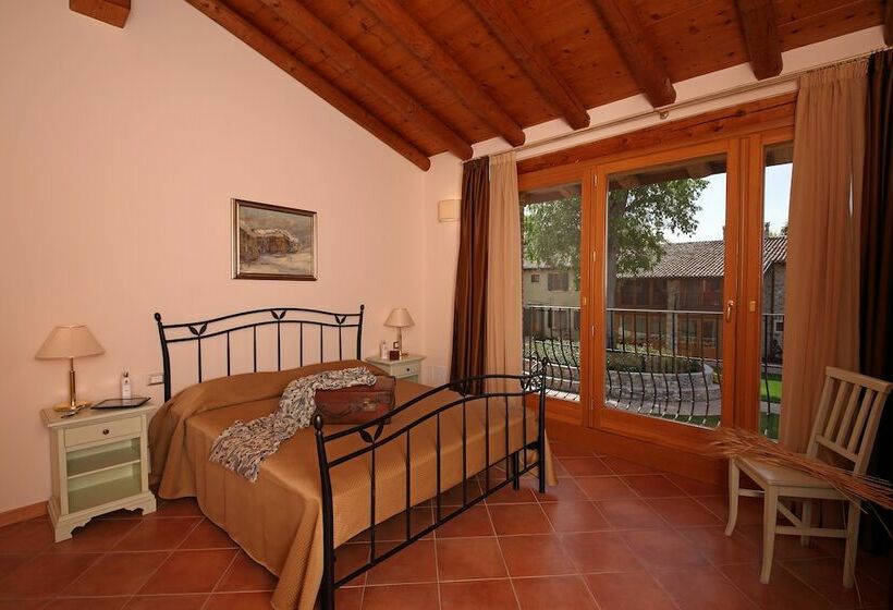 شقة غرفة واحدة, Residence Borgo Mondragon
