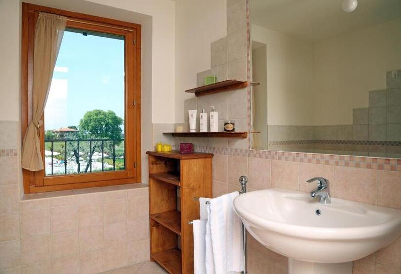 شقة غرفتين, Residence Borgo Mondragon
