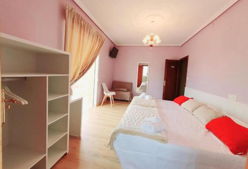디럭스 테라스 룸 바다 전망, Hostal Cachiño