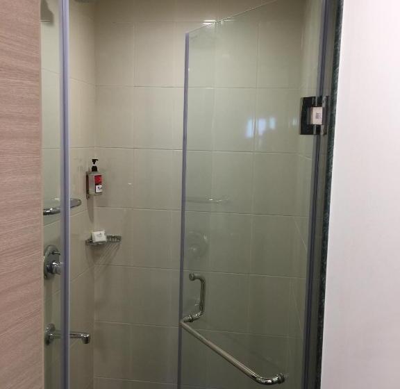 商务房间, Red Fox By Lemon Tree Hotels, Sector 60, Gurugram