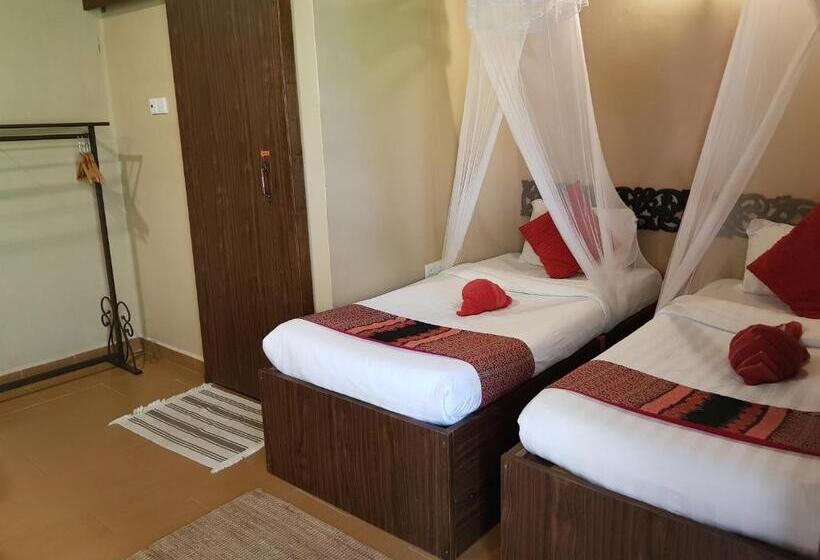 اتاق استاندارد, Ombak Dive Resort Perhentian Island