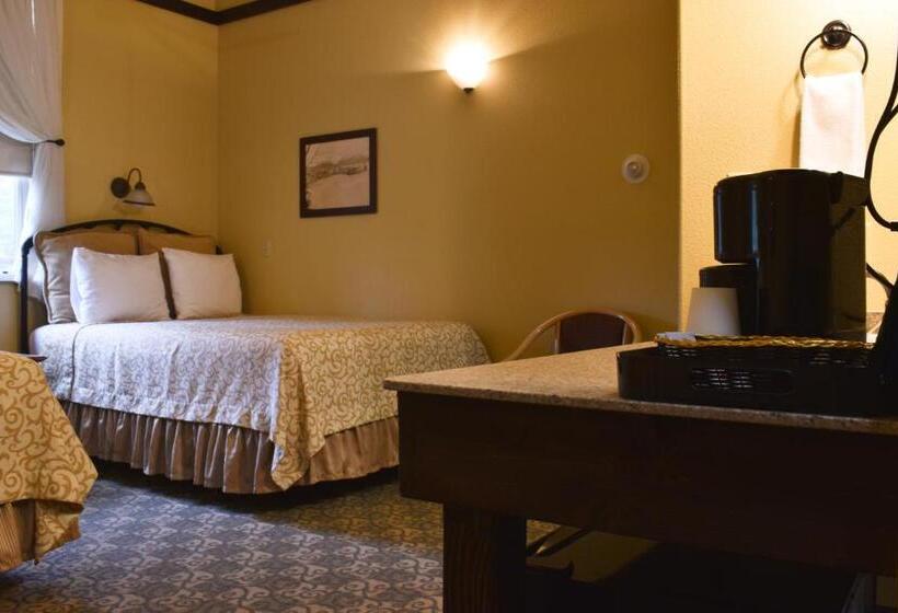 Четырехместный Номер Стандарт, Exit Glacier Lodge