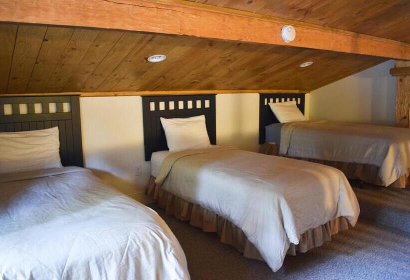 Family Suite, Exit Glacier Lodge