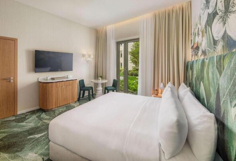 장애인을 위한 킹사이즈 침대 스탠다드 룸, Kimpton Bem Budapest, An Ihg
