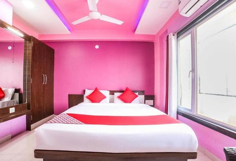 غرفة قياسية سرير كينج, Atithi Bhawan By Sky Stays