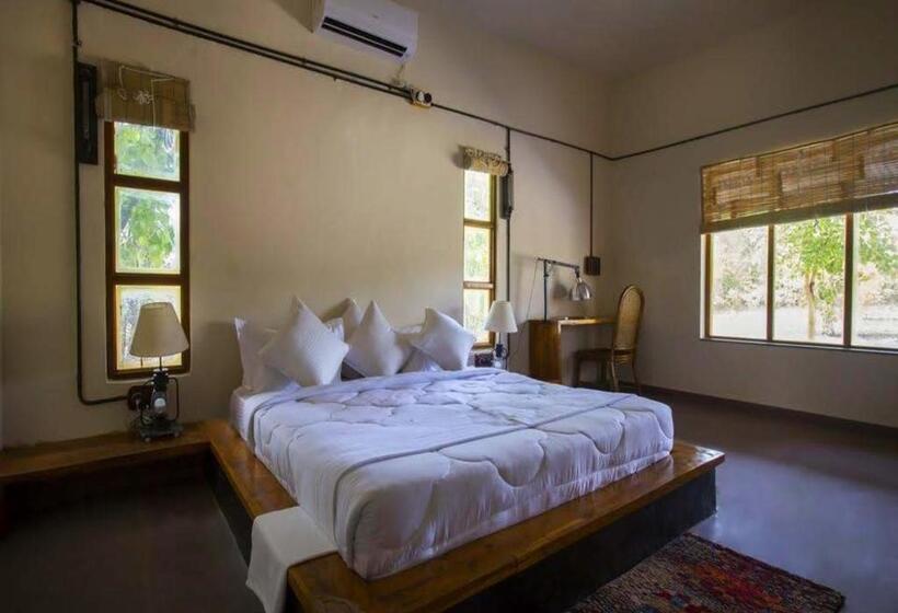 带大床的标准间, Spree Maati Jungle Resort