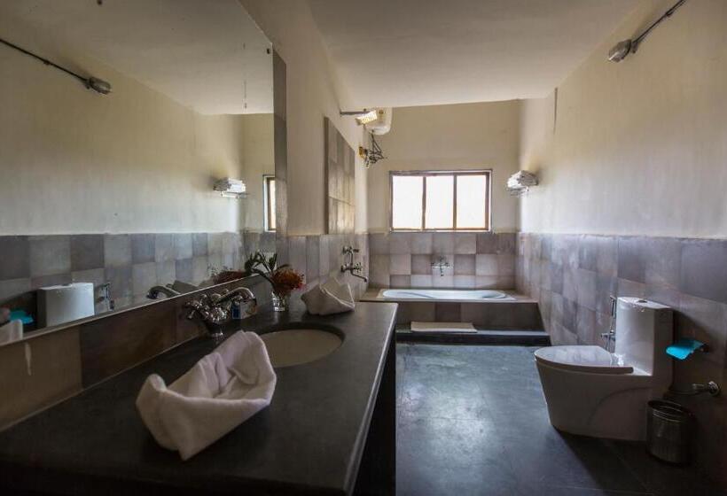 带大床的标准间, Spree Maati Jungle Resort