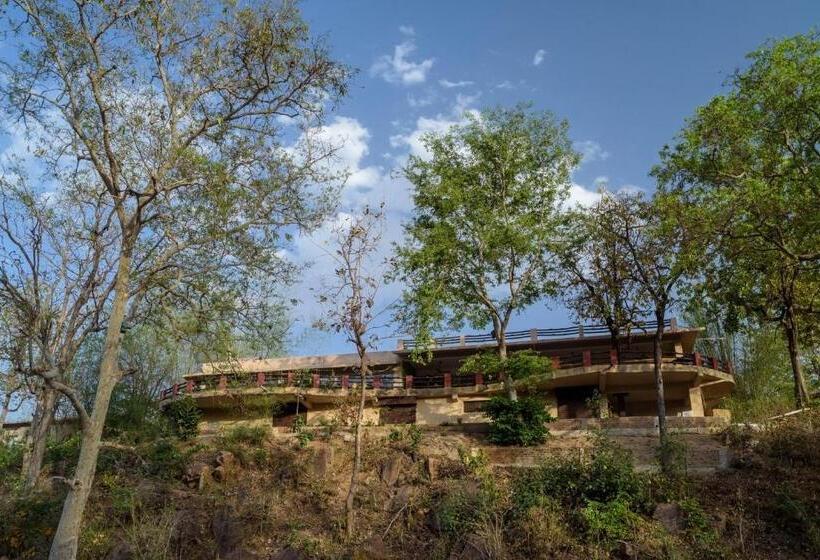 Deluxe room with river view, The Riverwood Forest Retreat Pench
