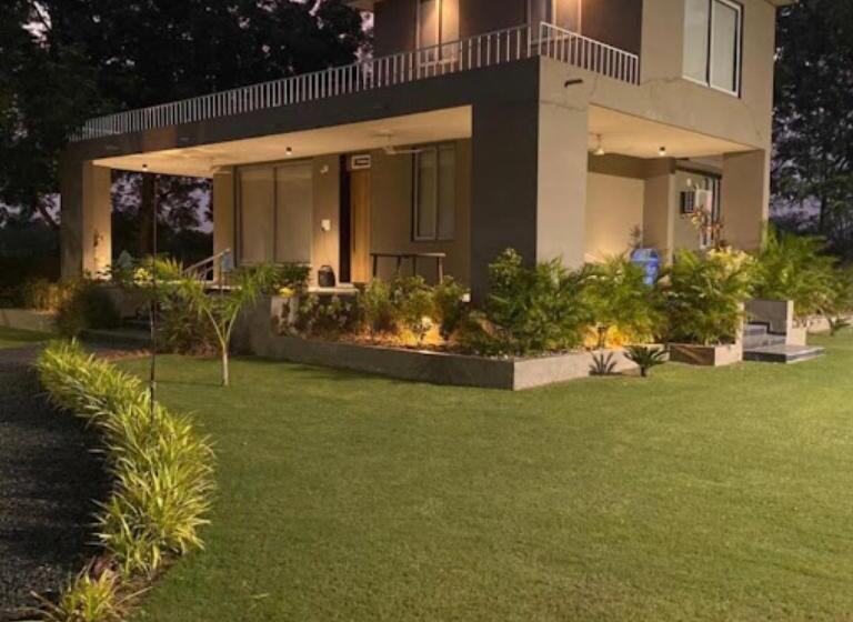 Вилла Deluxe 1 Спальня, Krushnashray Farms Ahmedabad