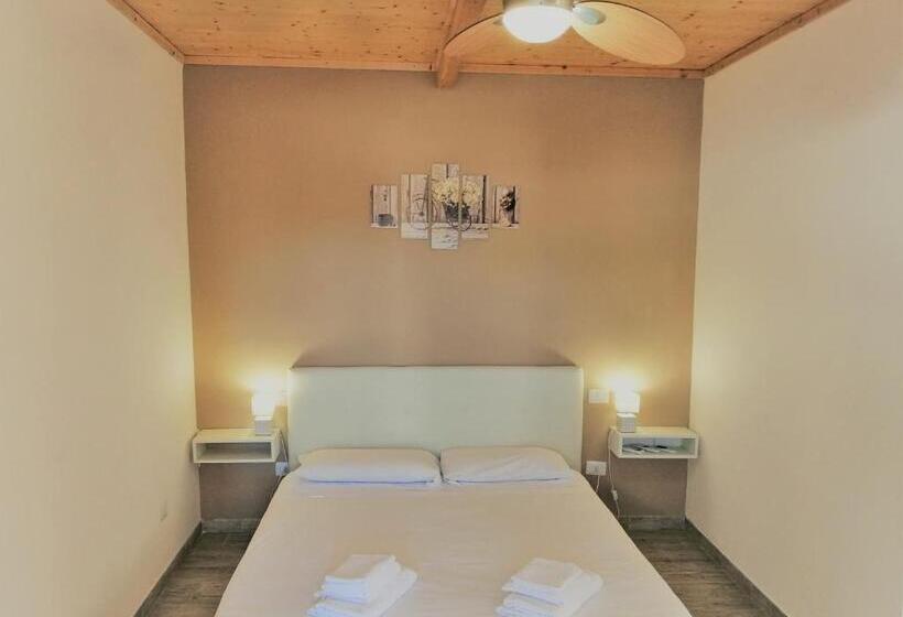 اتاق سوپریور, Albachiara Guest House