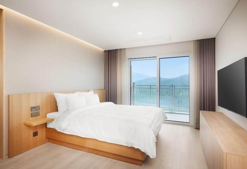 스탠다드 룸, Belle Fore Resort