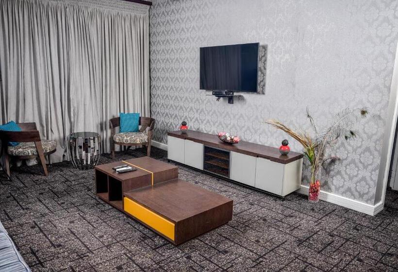 جناح إدارى, Staywell Hotels