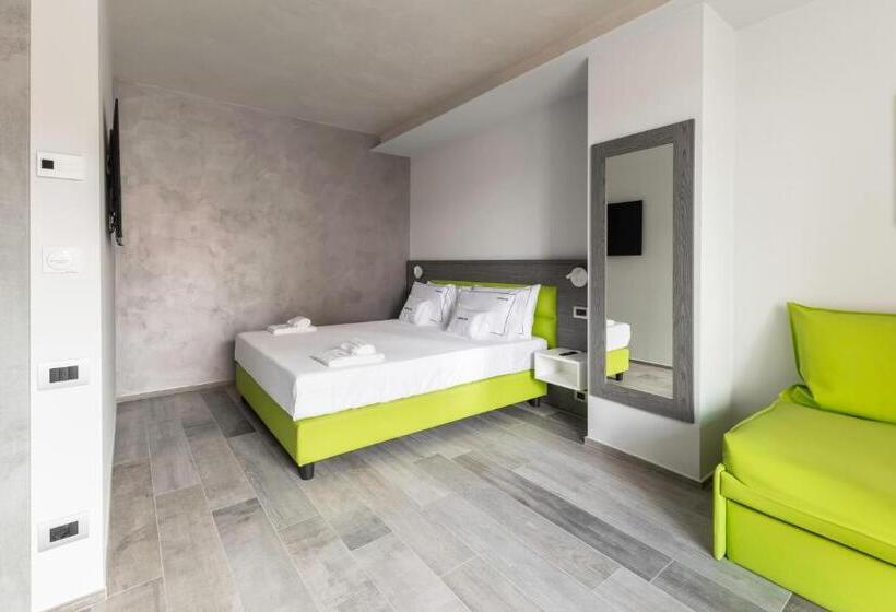 اتاق پریمیوم چهارنفره, Corso49 Boutique Rooms