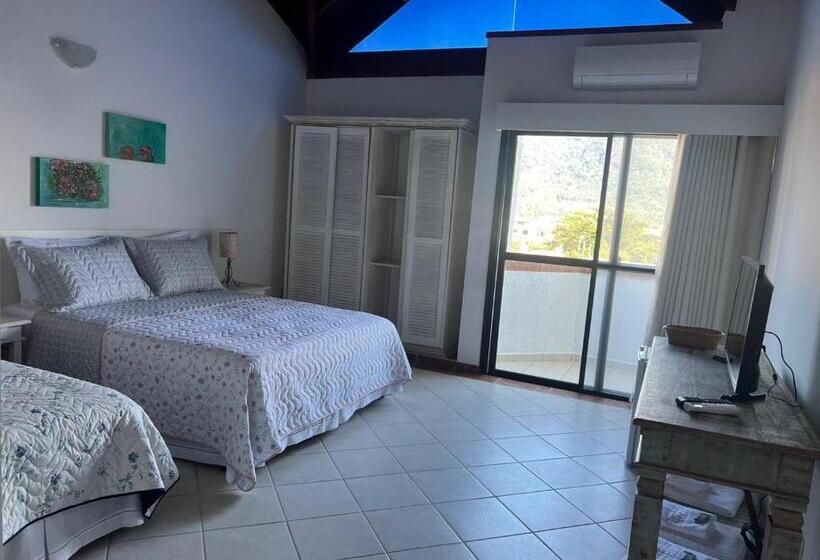 חדר סטנדרט לשלושה, Jadi Hotelaria