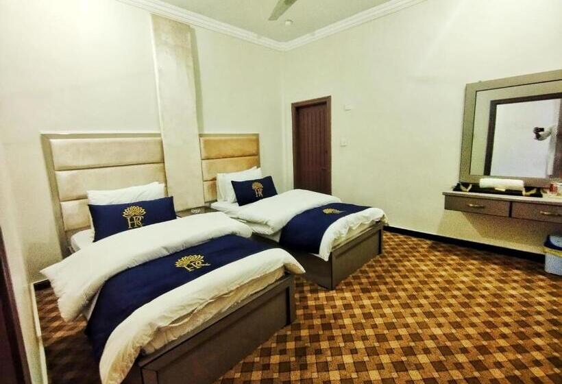 سوییت لوکس, Relax Cottage Swat By Khan Familia