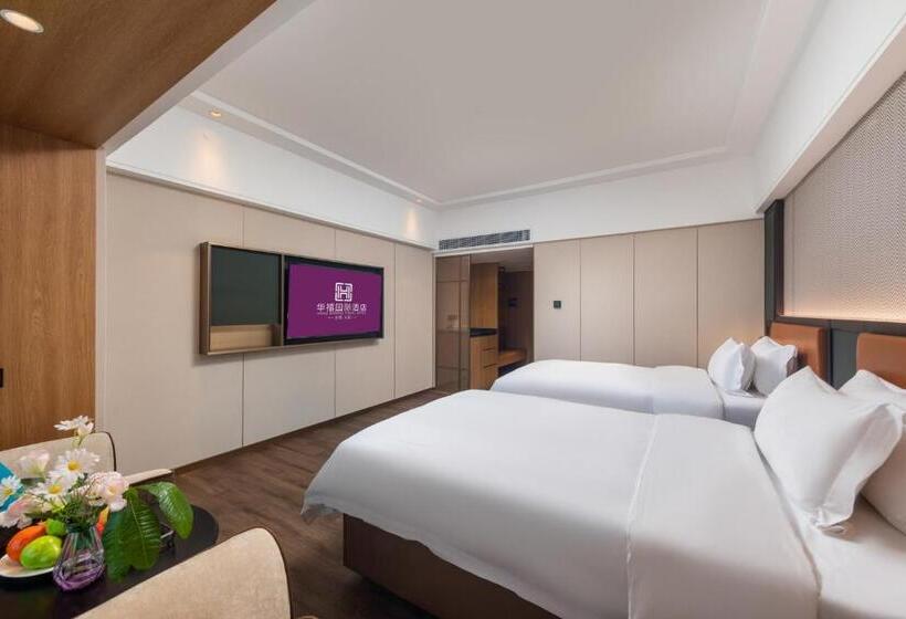 Номер Deluxe, Huaxi International