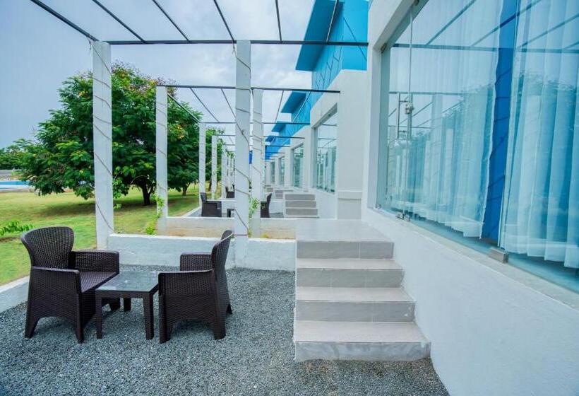 اتاق خانوادگی با چشم‌انداز باغ, Seaborne Beach Resort